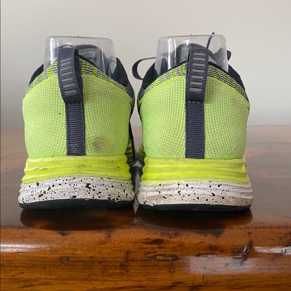 Womens Nike flyknit lunar 1+ running shoe in volt yellow and black colorway 7.5 - Picture 6 of 13